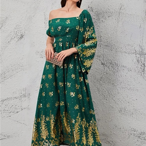 Indo western golden print dress - Picture 2 of 3